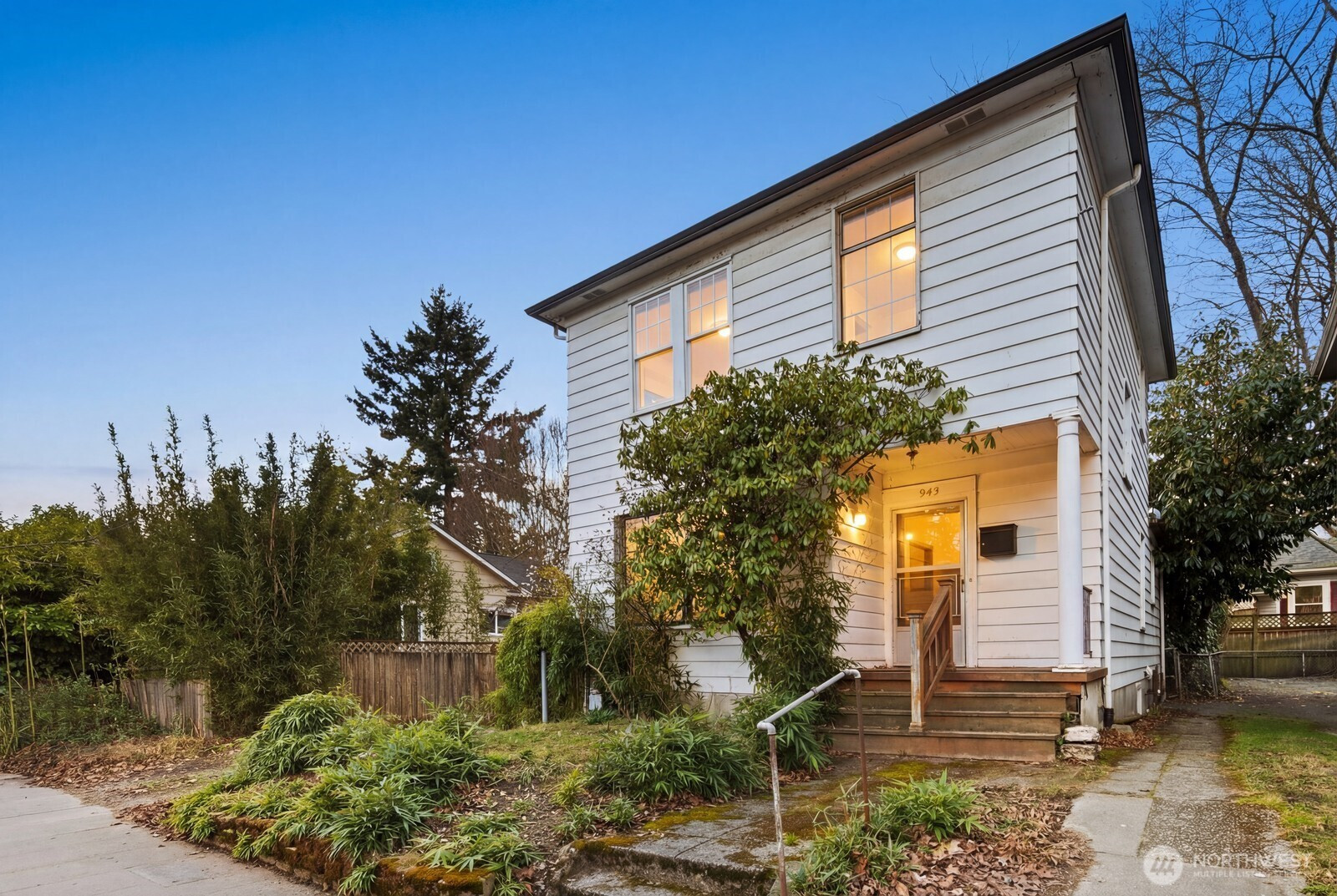 943 23rd Avenue, Seattle, WA 98122