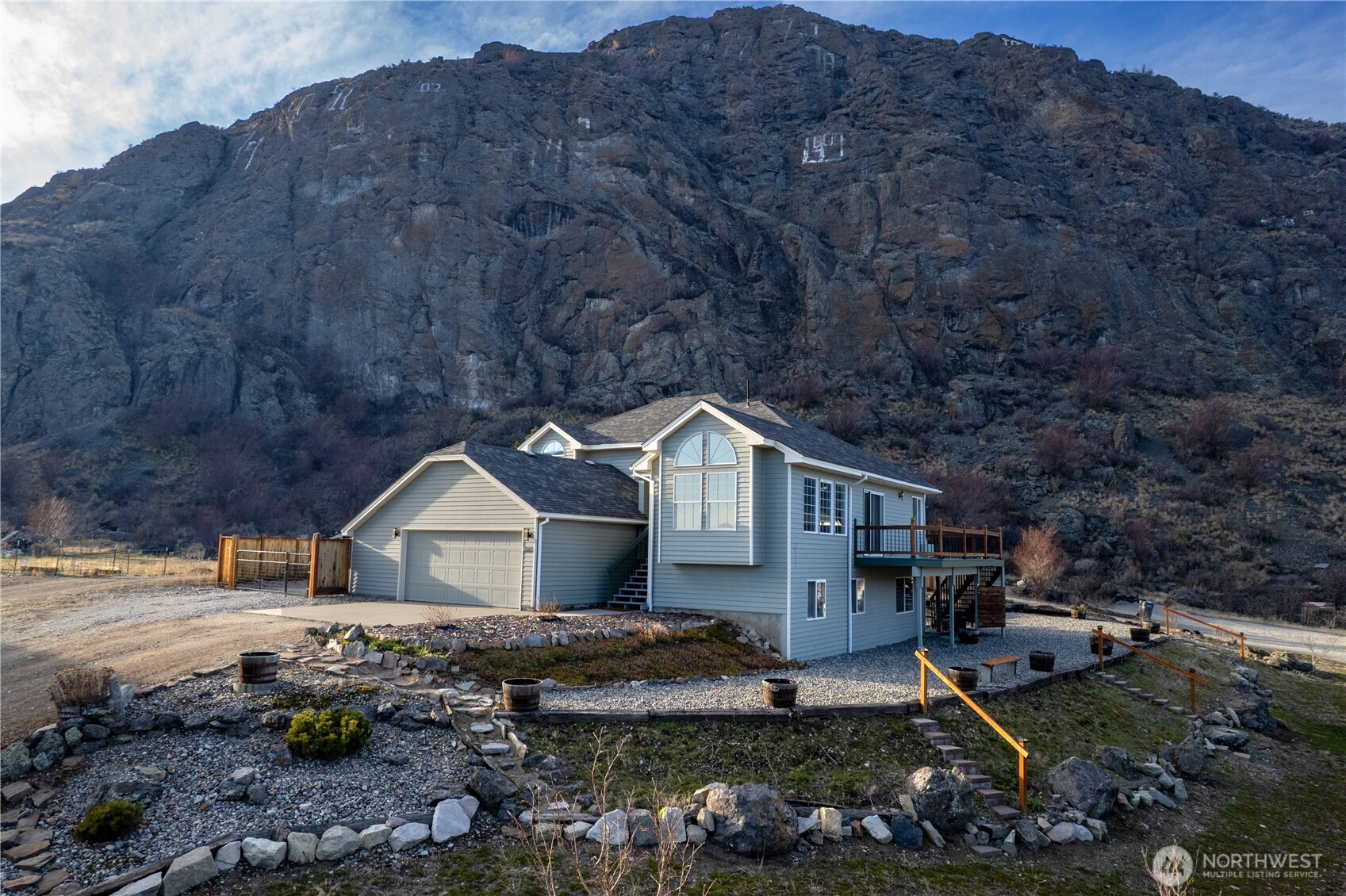 2206 Summit Drive, Oroville, WA 98844