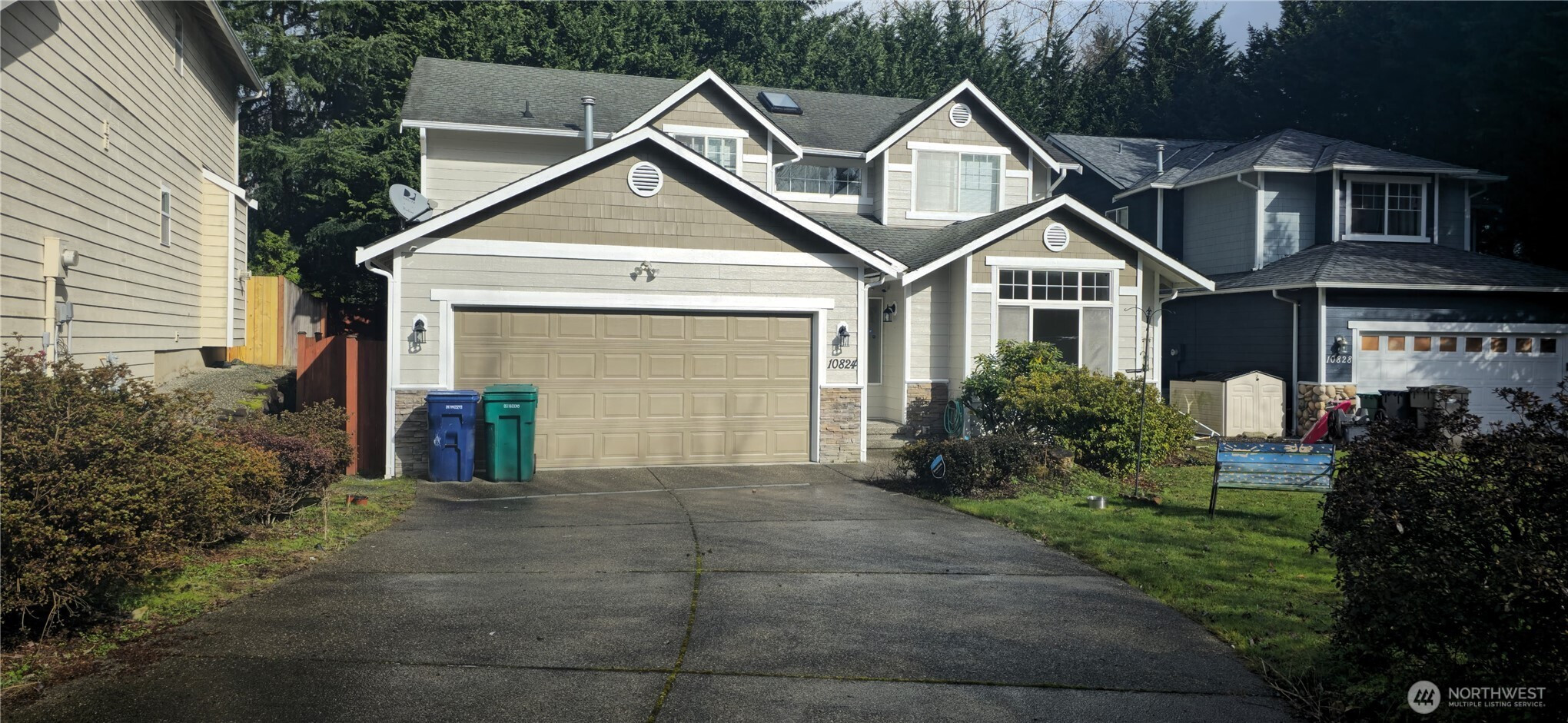 10824 NE 144th Court, Kirkland, WA 98034