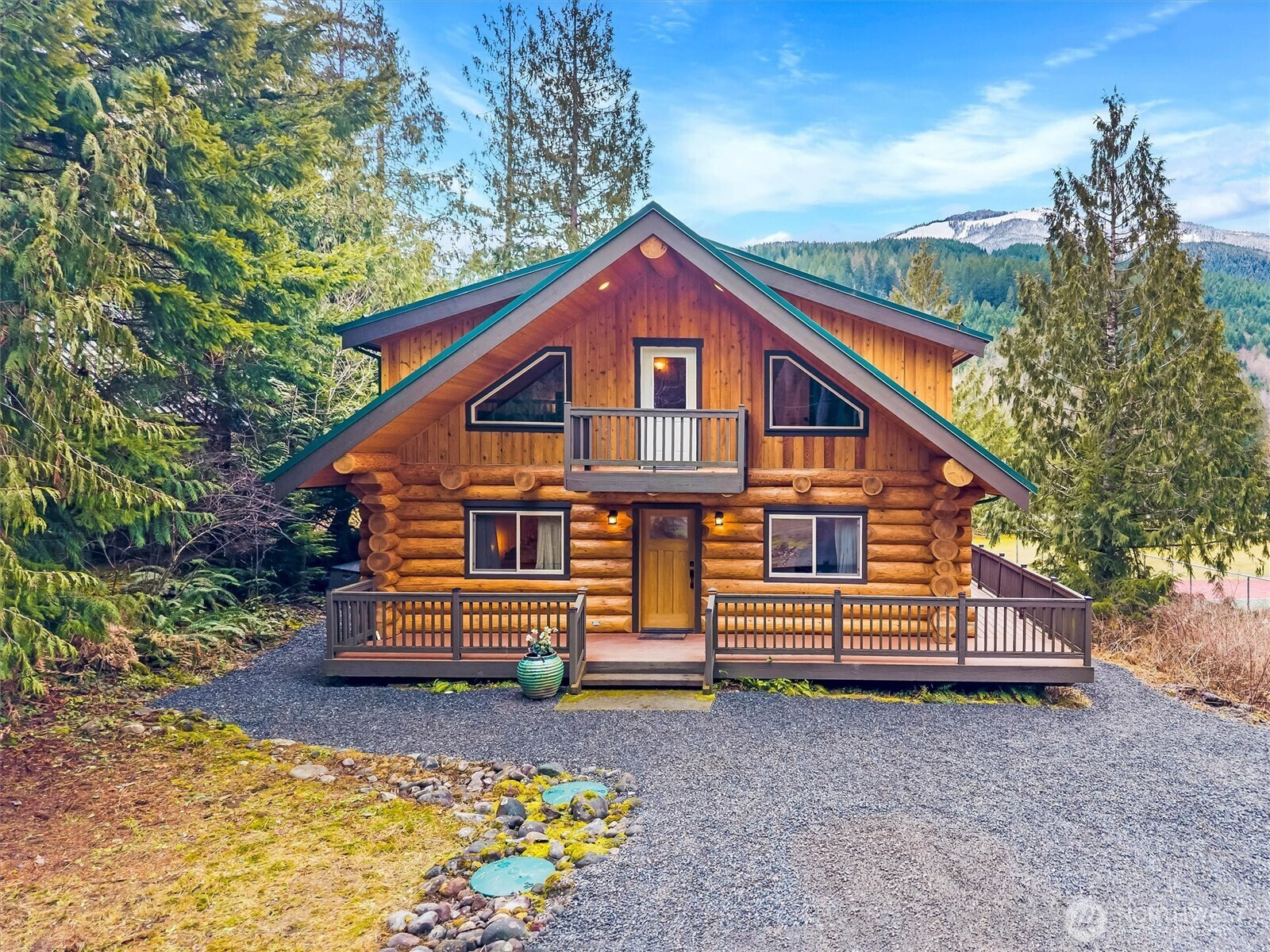 19040 Glacier Rim Dr, Glacier, WA 98244