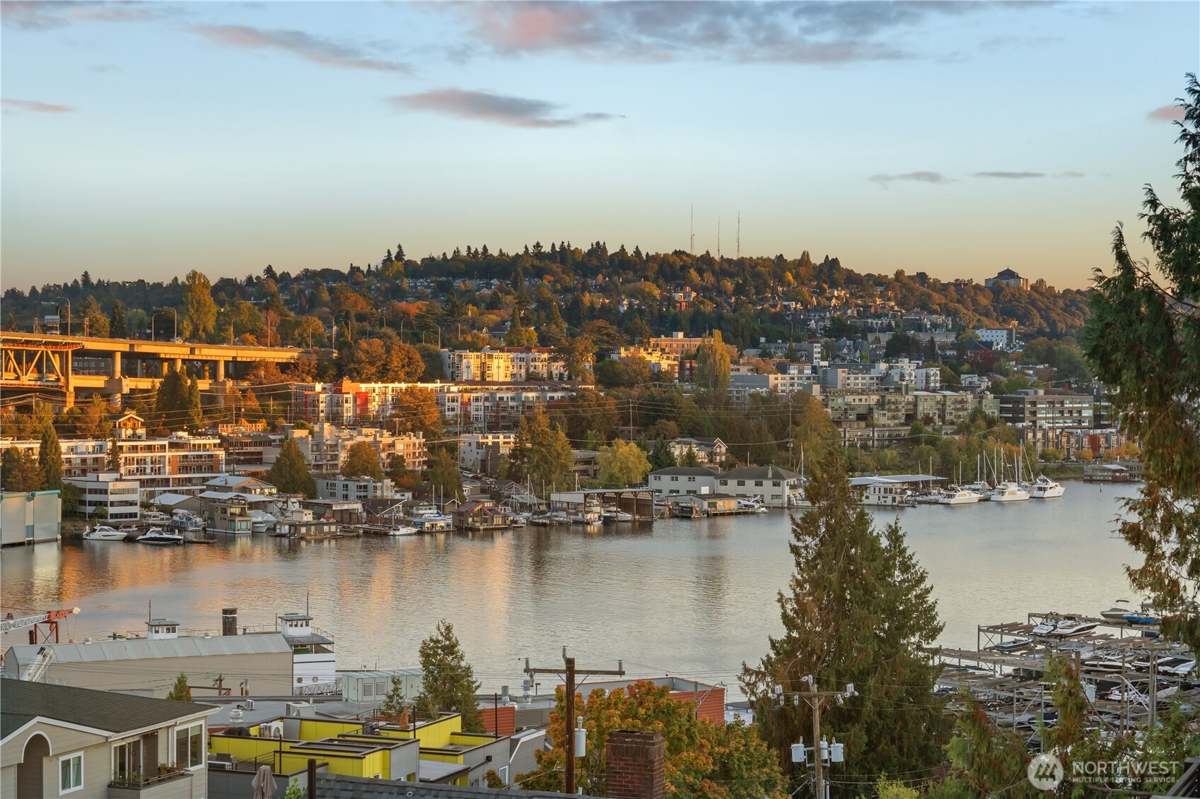 3959 1st Avenue NE, Seattle, WA 98105