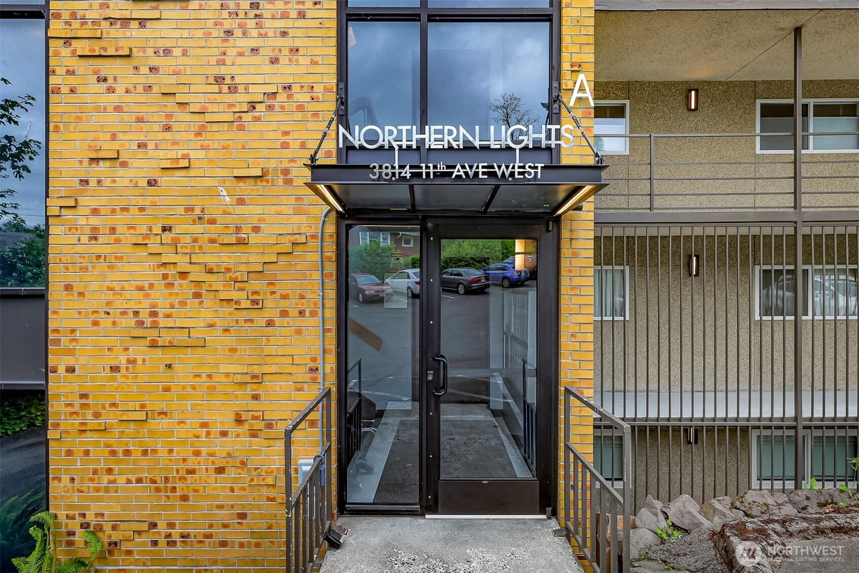 3814 11th Avenue W, Seattle, WA 98119