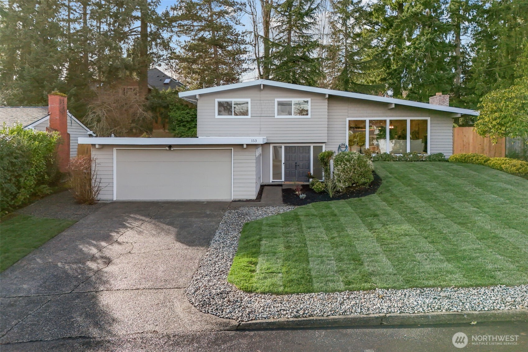 153 165th Avenue NE, Bellevue, WA 98008
