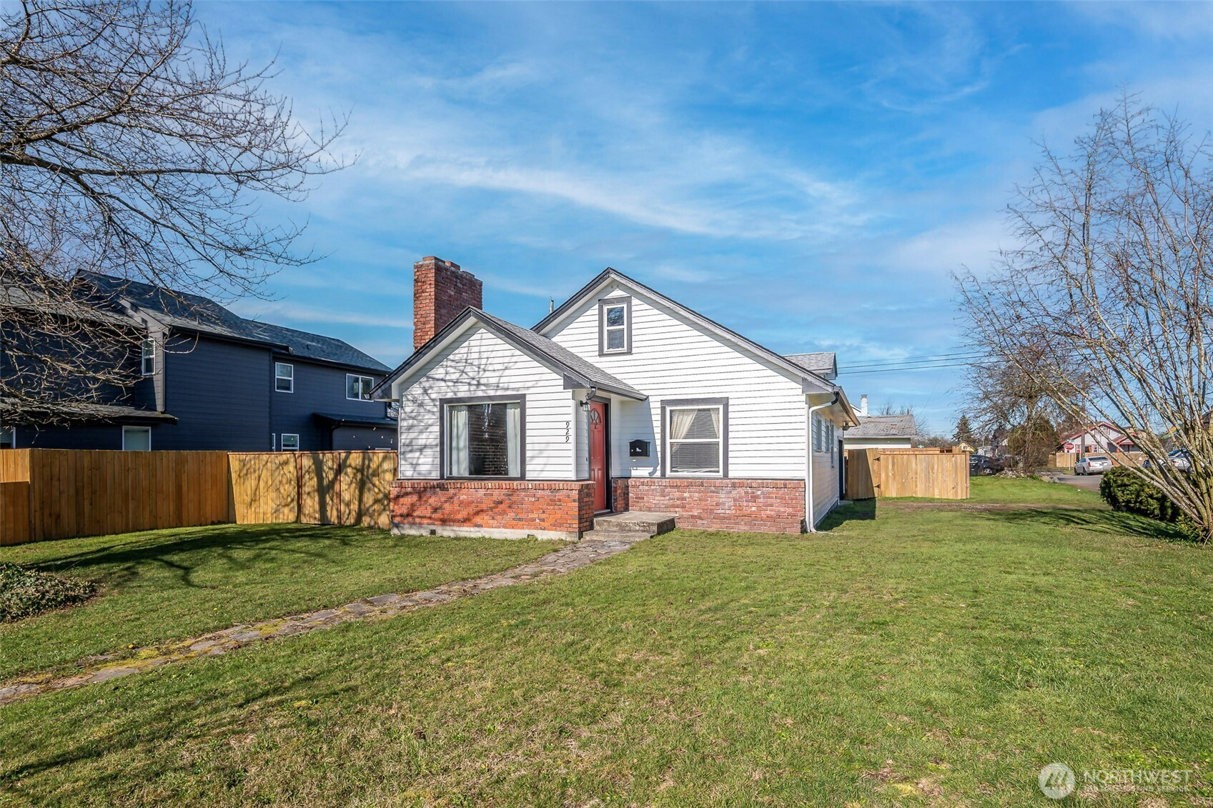 929 E 57th Street, Tacoma, WA 98404