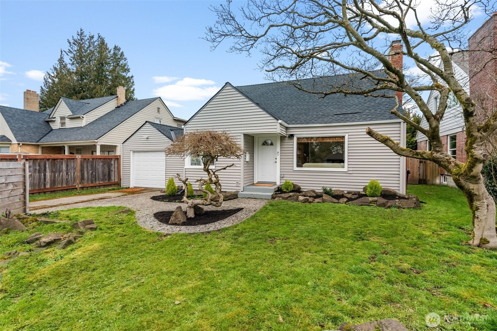 5635 Pacific Avenue, Tacoma, WA 98408