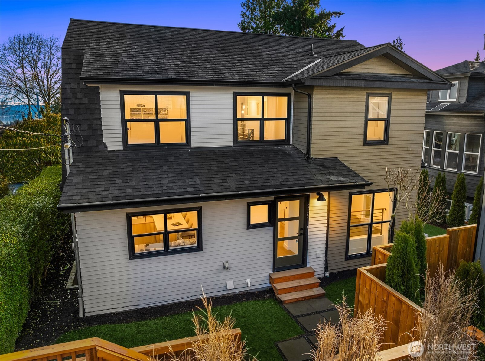 919 23rd Avenue E, Seattle, WA 98112