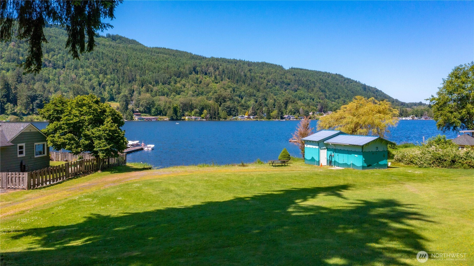 22989 Lake McMurray Lane, Mount Vernon, WA 98274