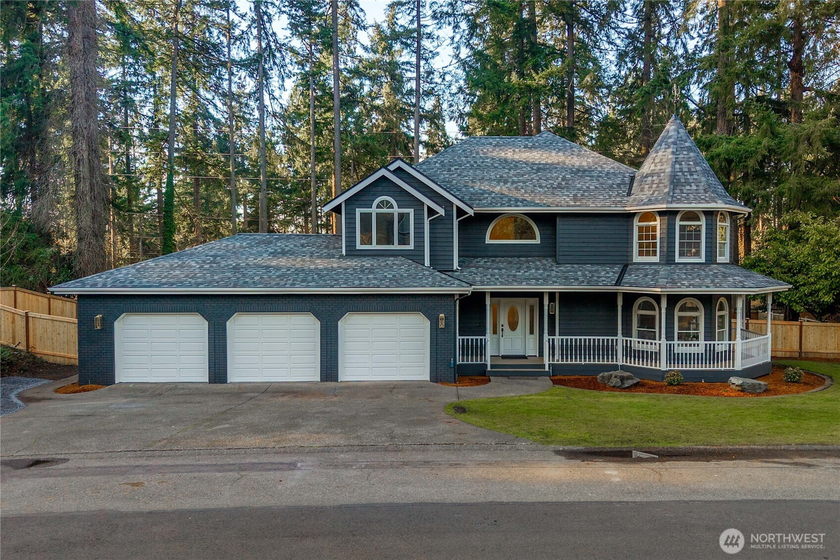 11215 Madera Circle SW, Lakewood, WA 98499