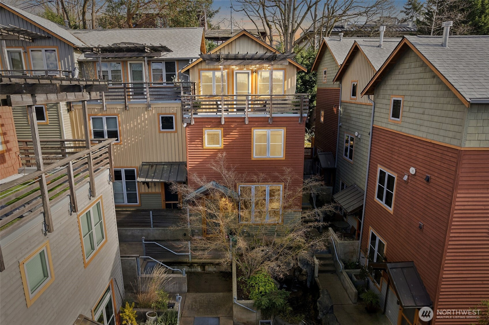 3824 Evanston Avenue N, Seattle, WA 98103