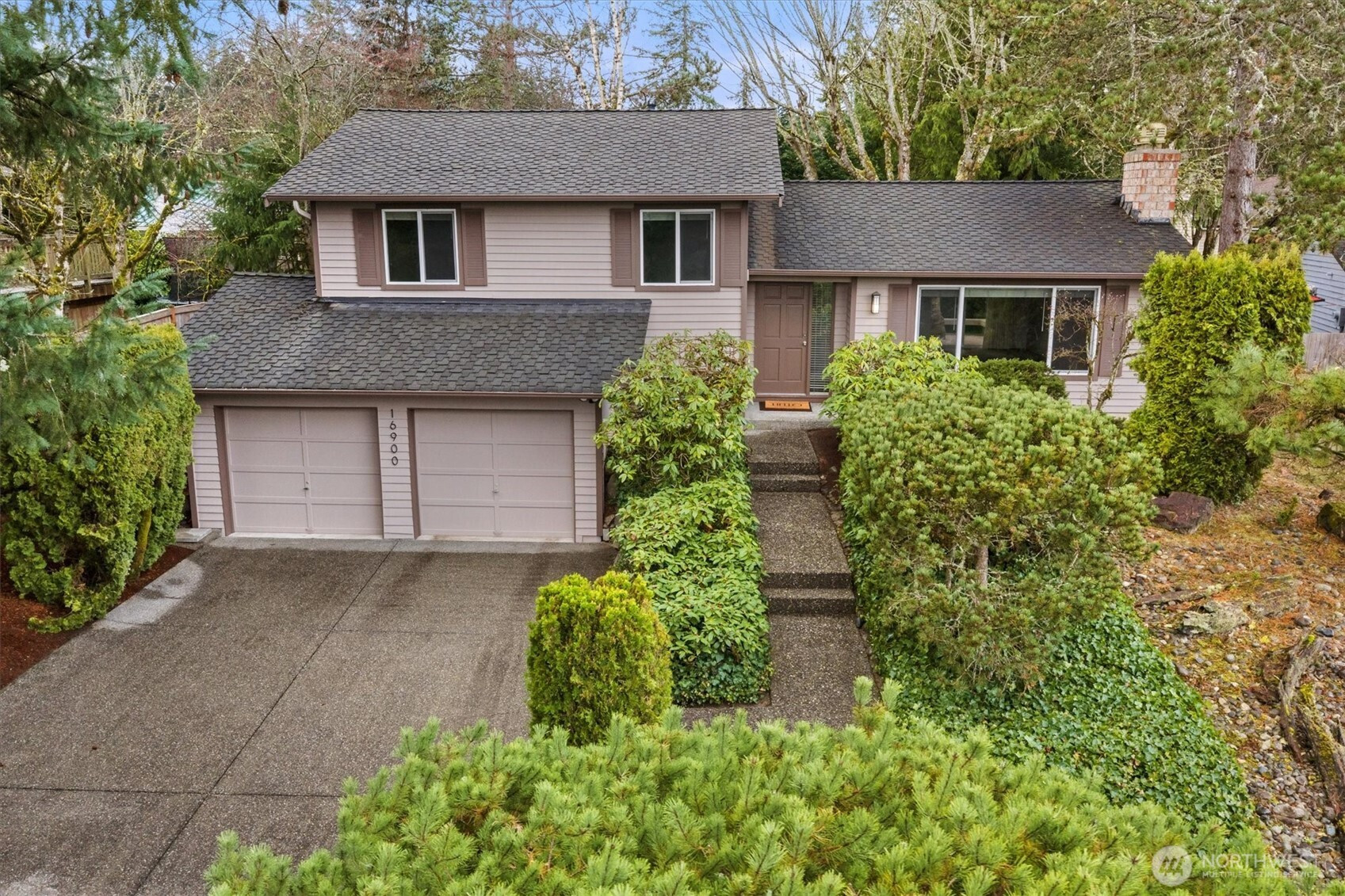 16900 NE 32nd Street, Bellevue, WA 98008