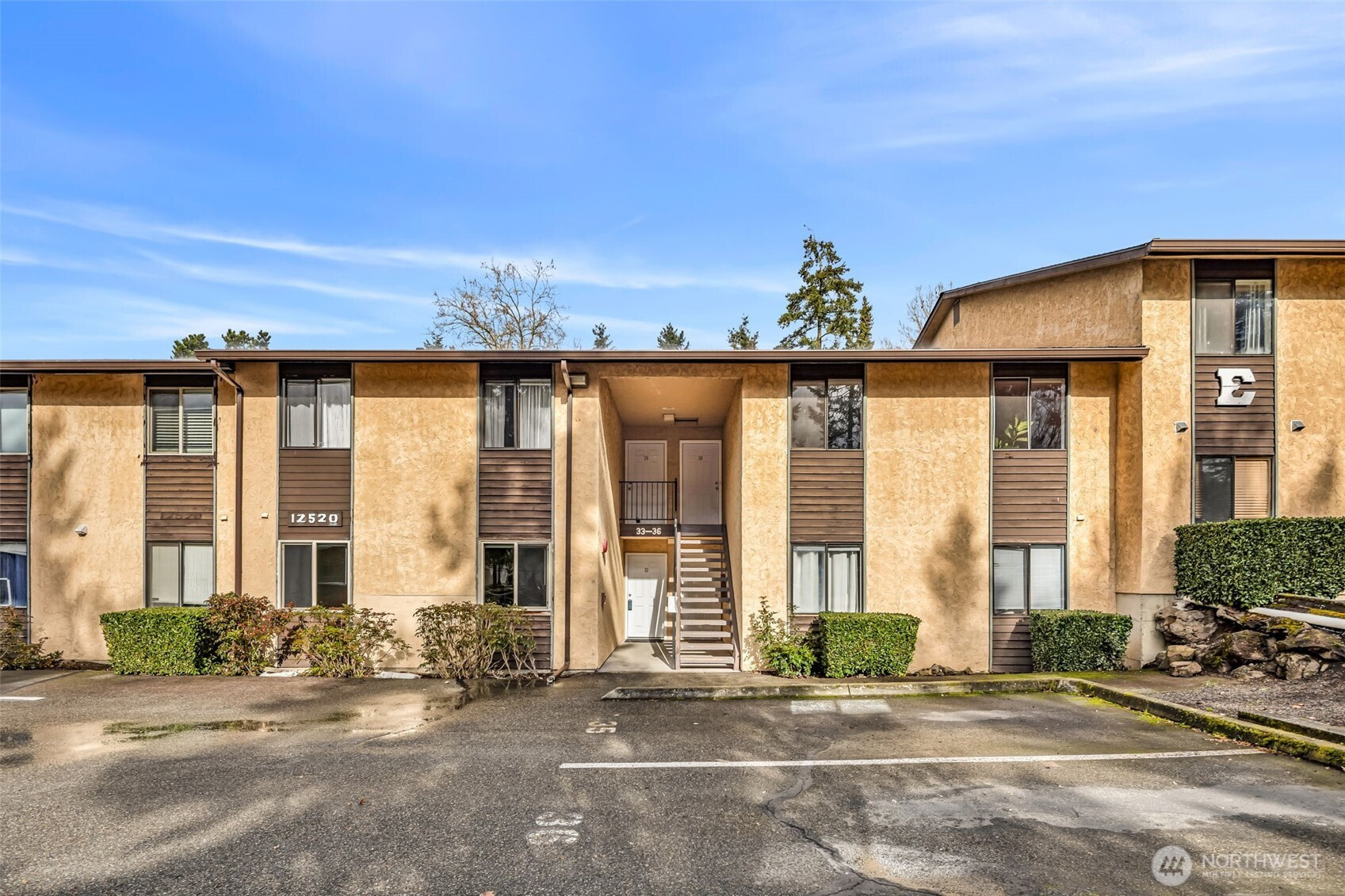 12520 NE 145th Street, Kirkland, WA 98034