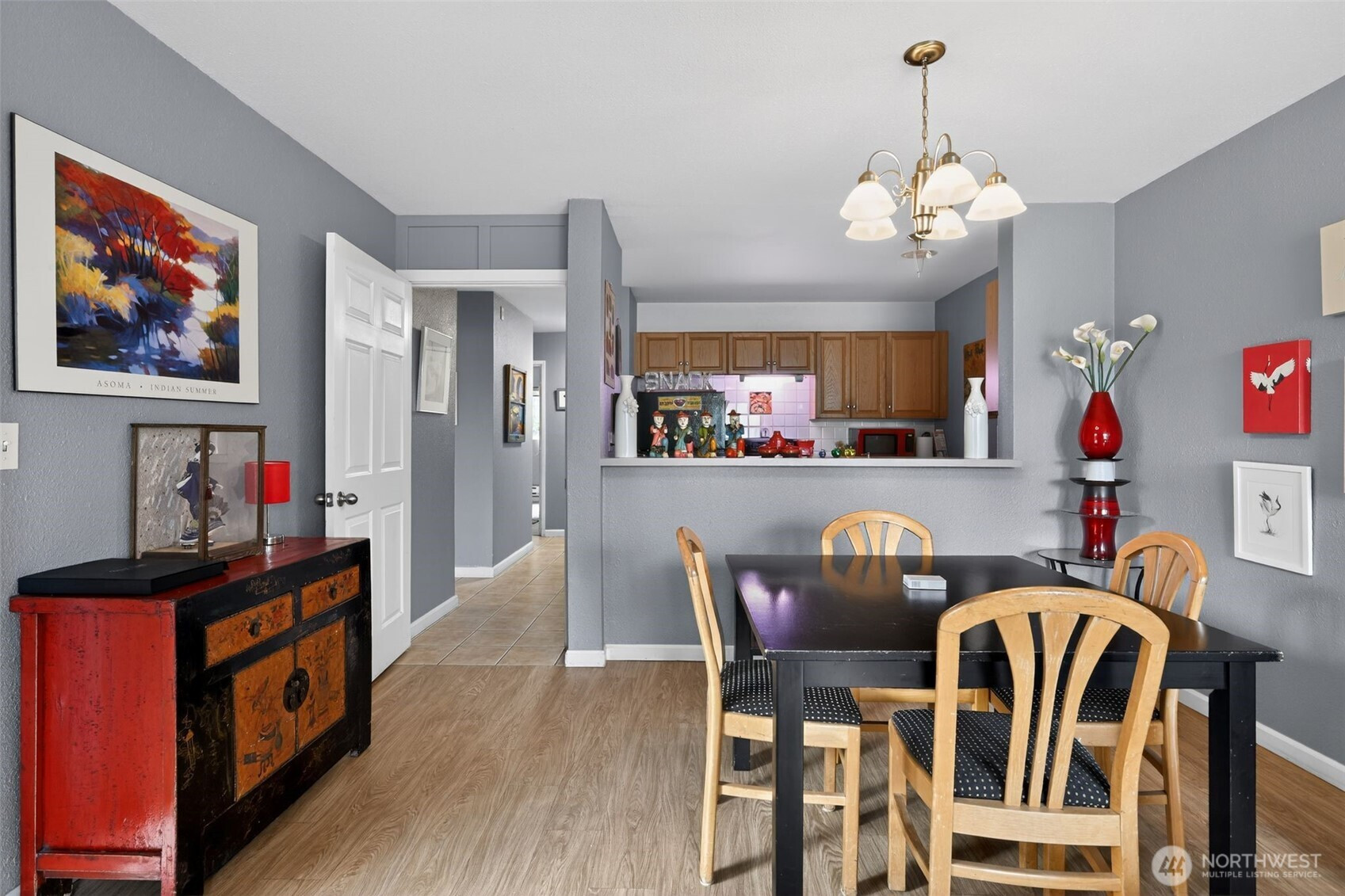 17431 Ambaum Boulevard S, Seattle, WA 98148