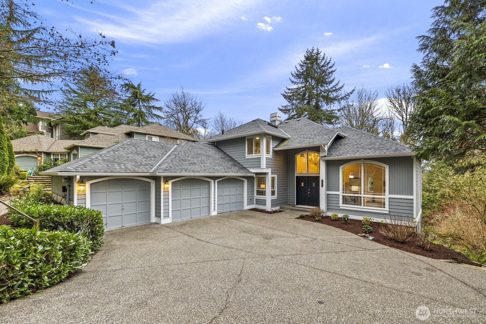 7422 NE 163rd Street, Kenmore, WA 98028