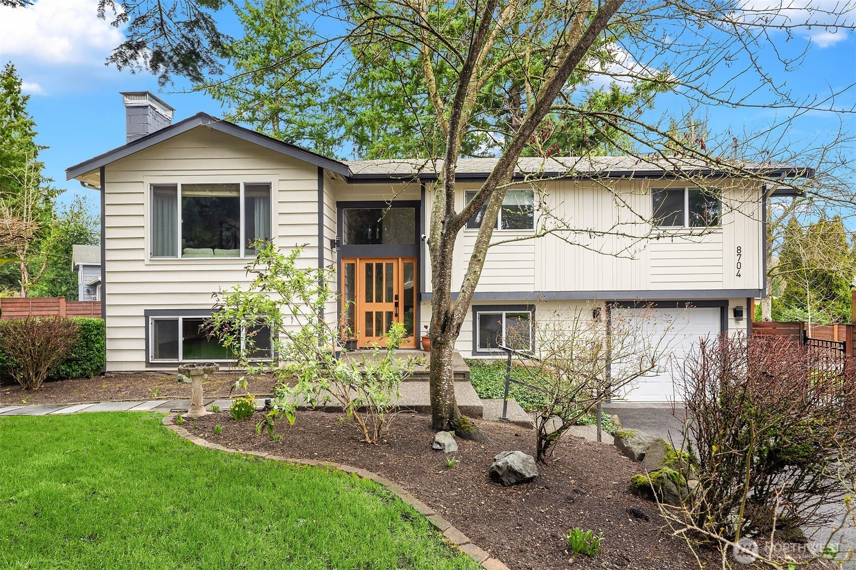 8704 NE 133rd Place, Kirkland, WA 98034