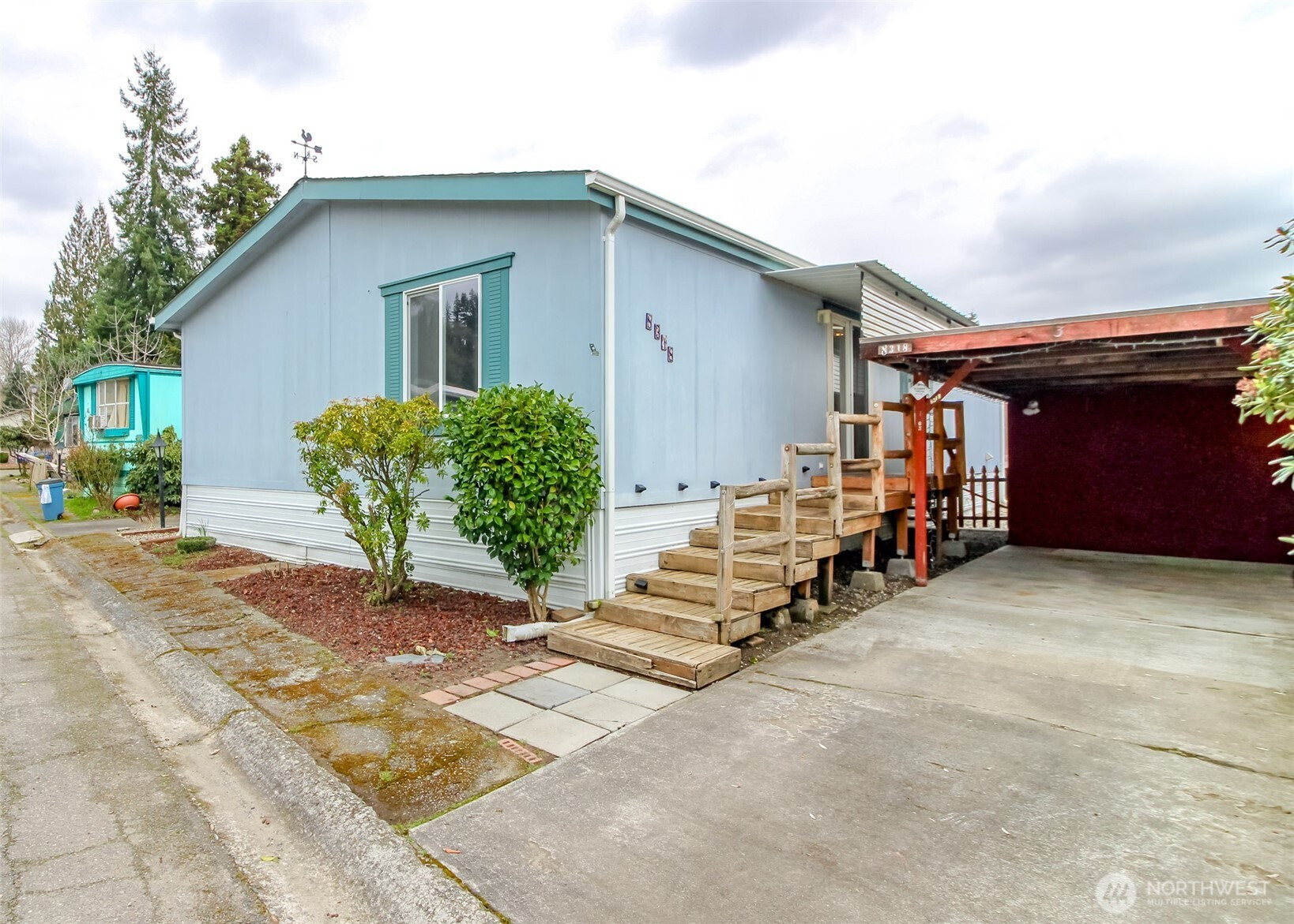 8318 38th Street E, Puyallup, WA 98371