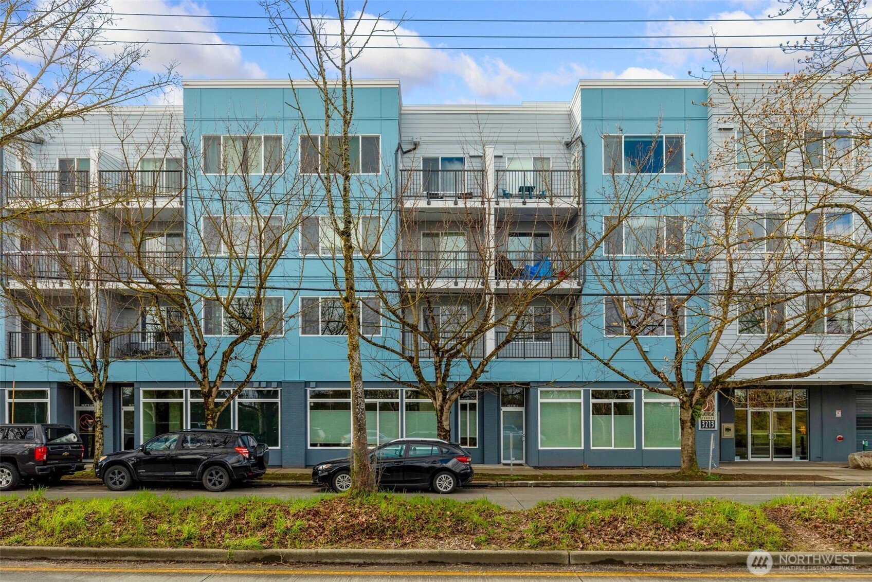 3213 Harbor Avenue SW, Seattle, WA 98126