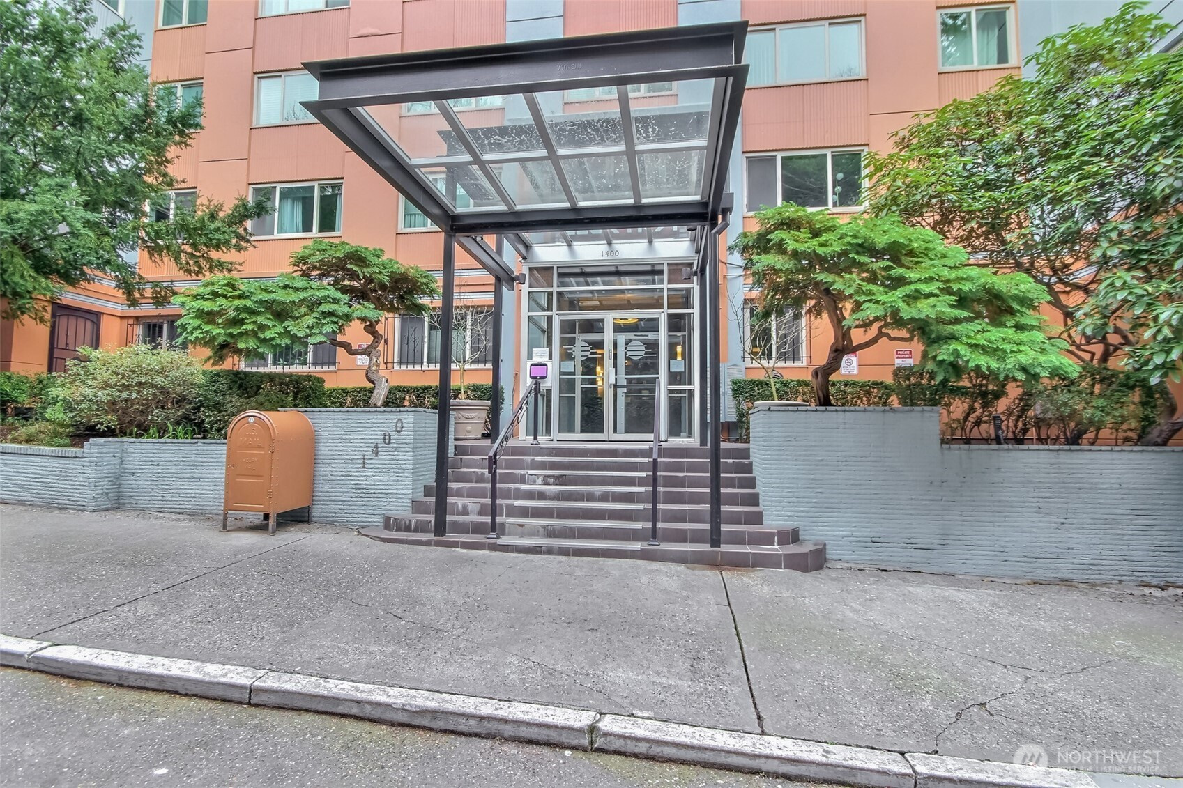 1400 Hubbell Place, Seattle, WA 98101