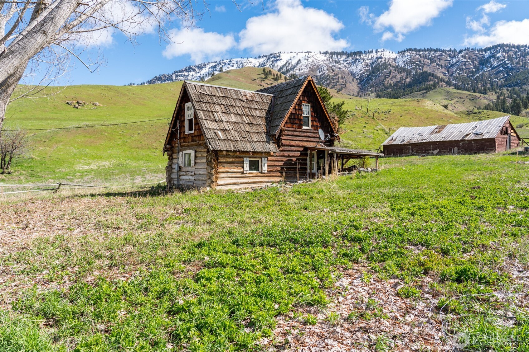 7993 Nahahum Canyon Road, Cashmere, WA 98815