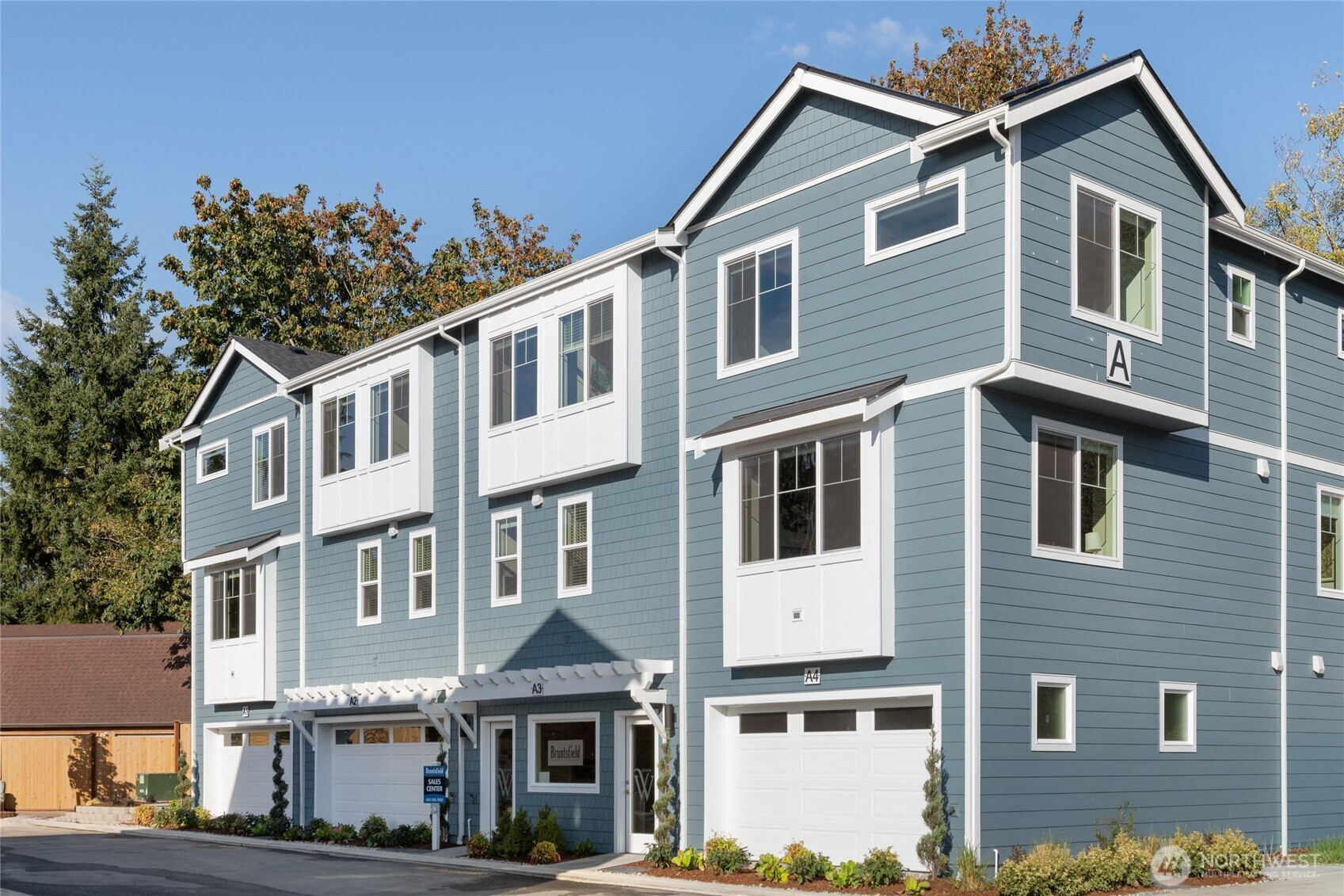 14424 Madison Way, Lynnwood, WA 98087