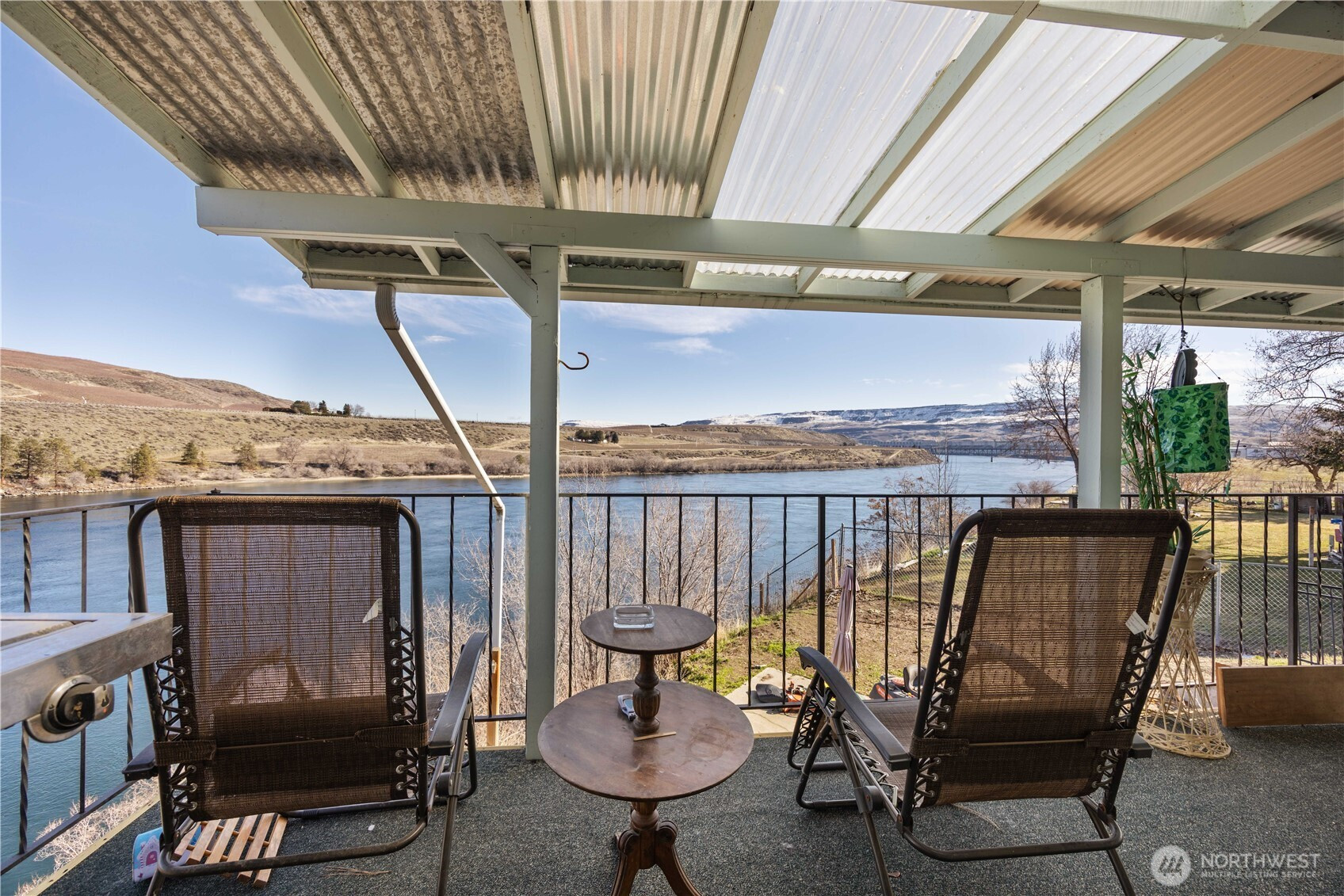 1617 Fairview Avenue, Bridgeport, WA 98813