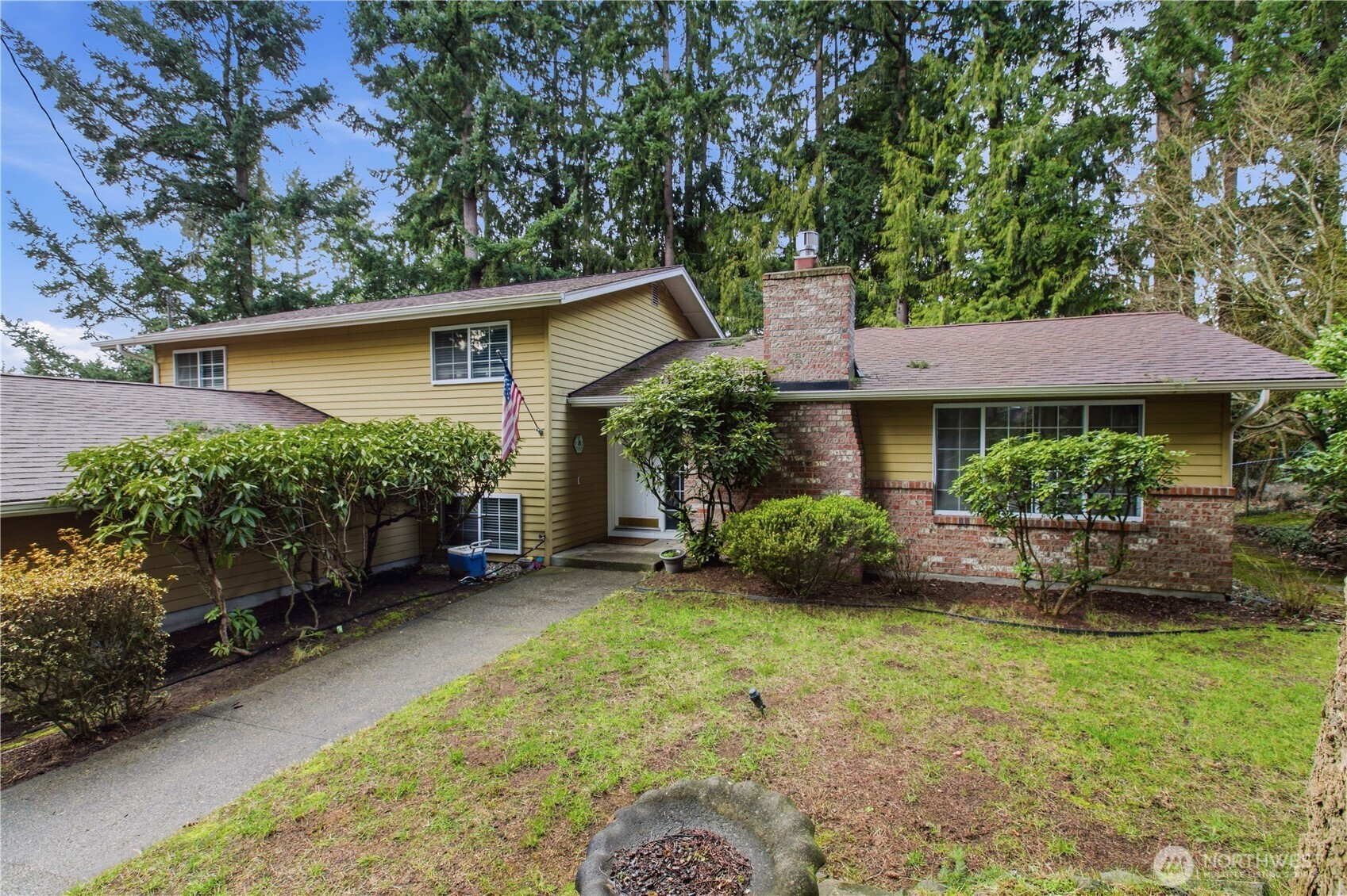 10809 150th Street Ct E, Puyallup, WA 98374