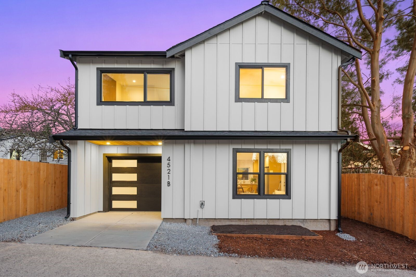 4521 47th Avenue SW, Seattle, WA 98116