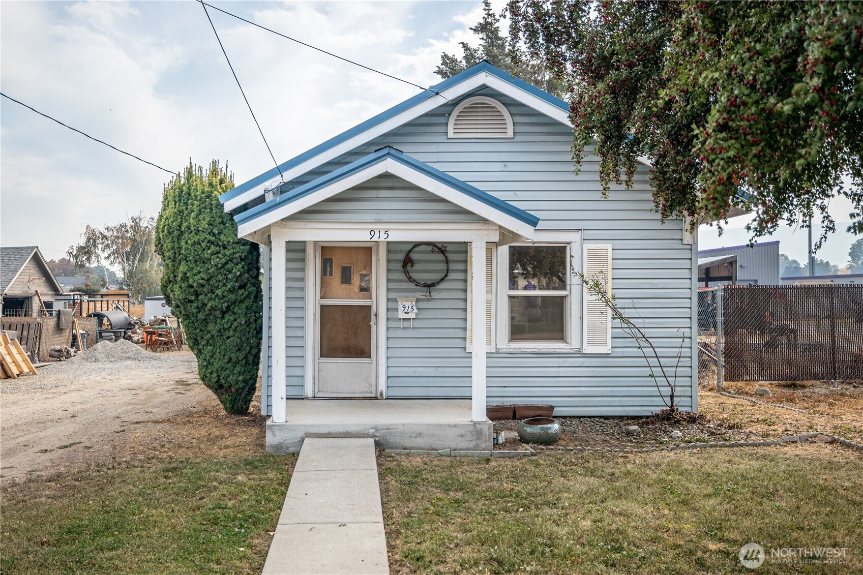 915 Orondo Avenue, Wenatchee, WA 98801