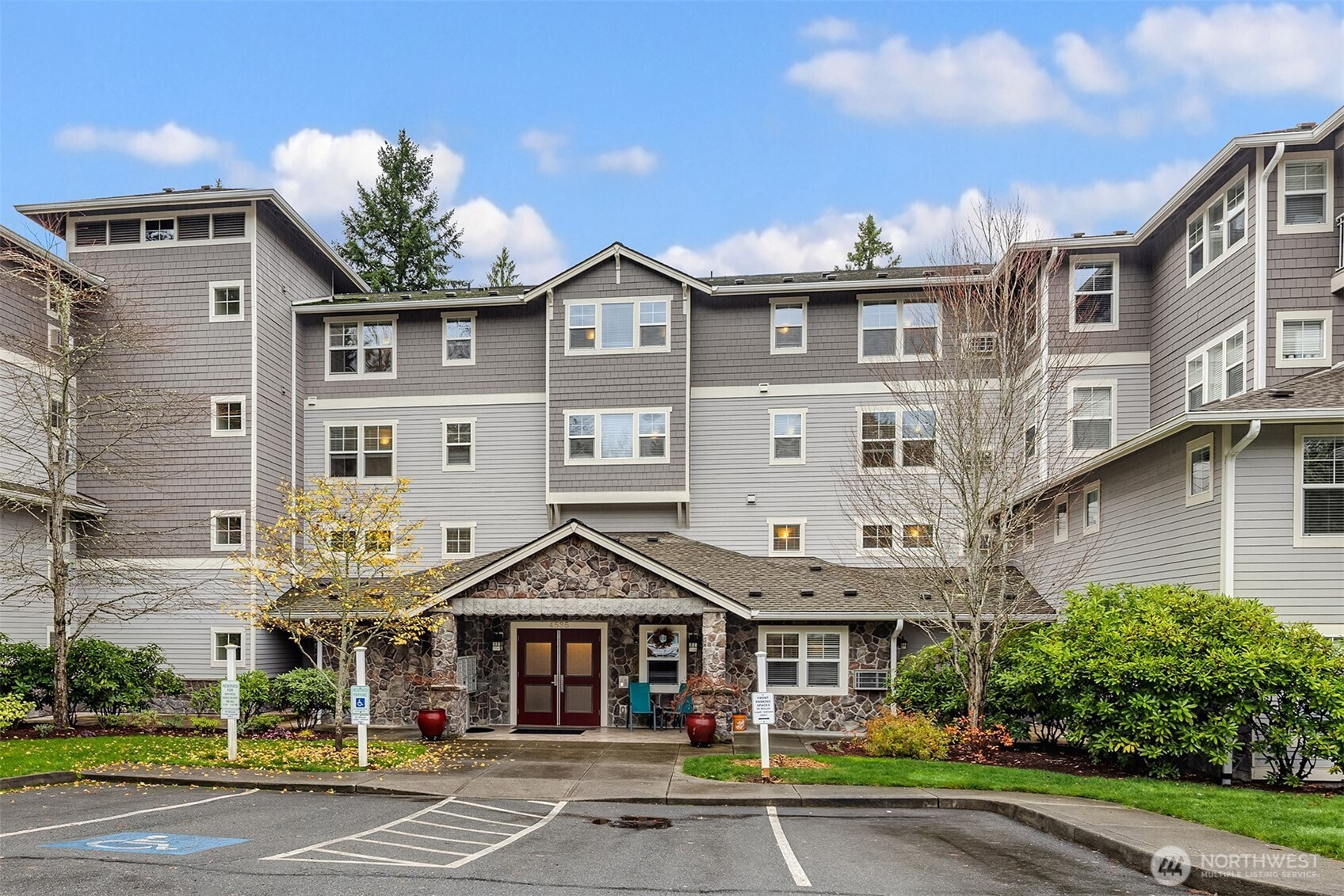 4535 Providence Point Place SE, Issaquah, WA 98029