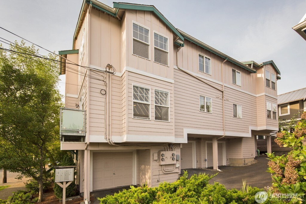 1920 E Union, Seattle, WA 98122