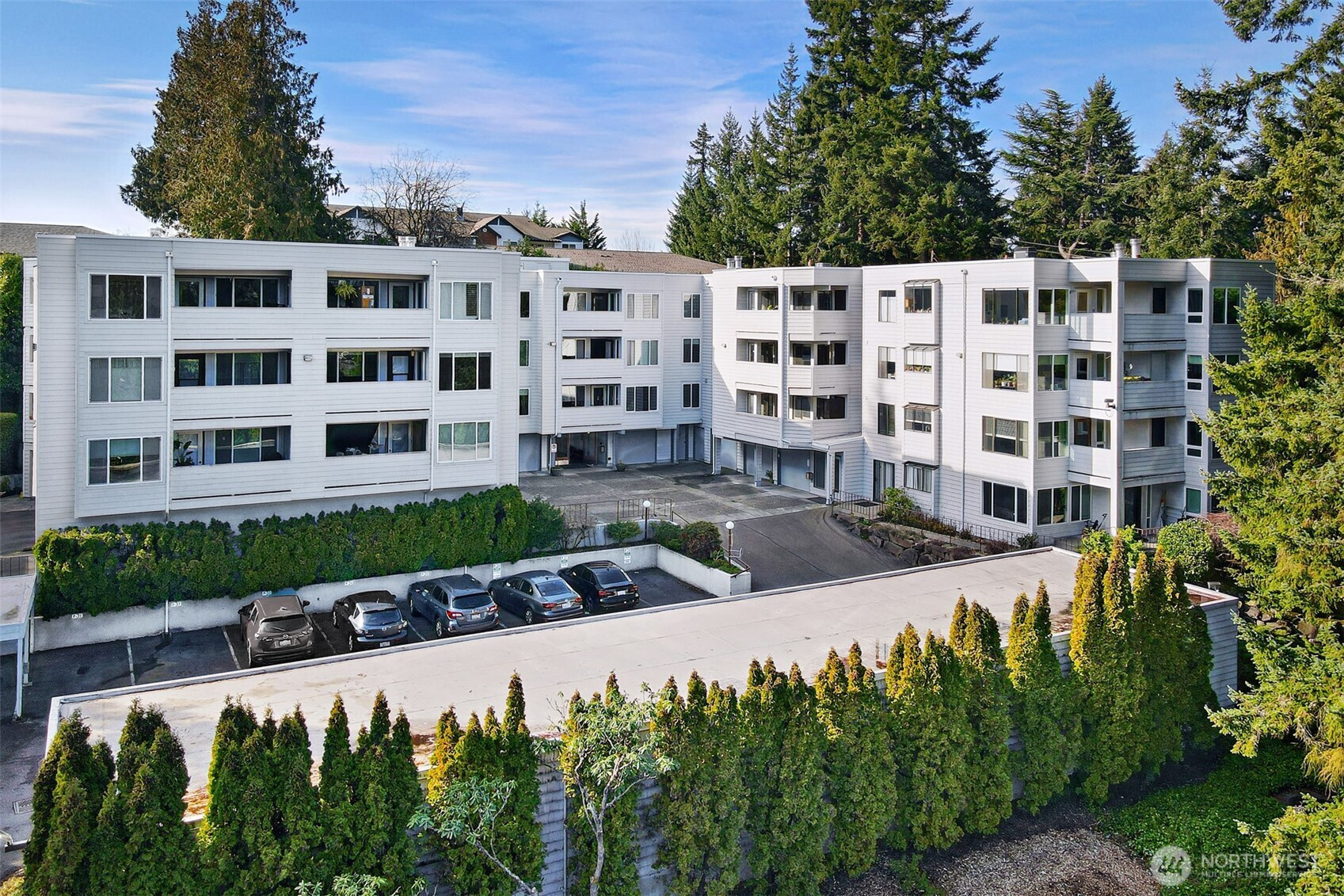 17417 Ashworth Avenue N, Shoreline, WA 98133