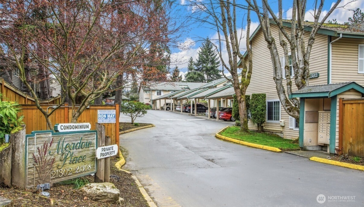 21306 48th Avenue W, Mountlake Terrace, WA 98043