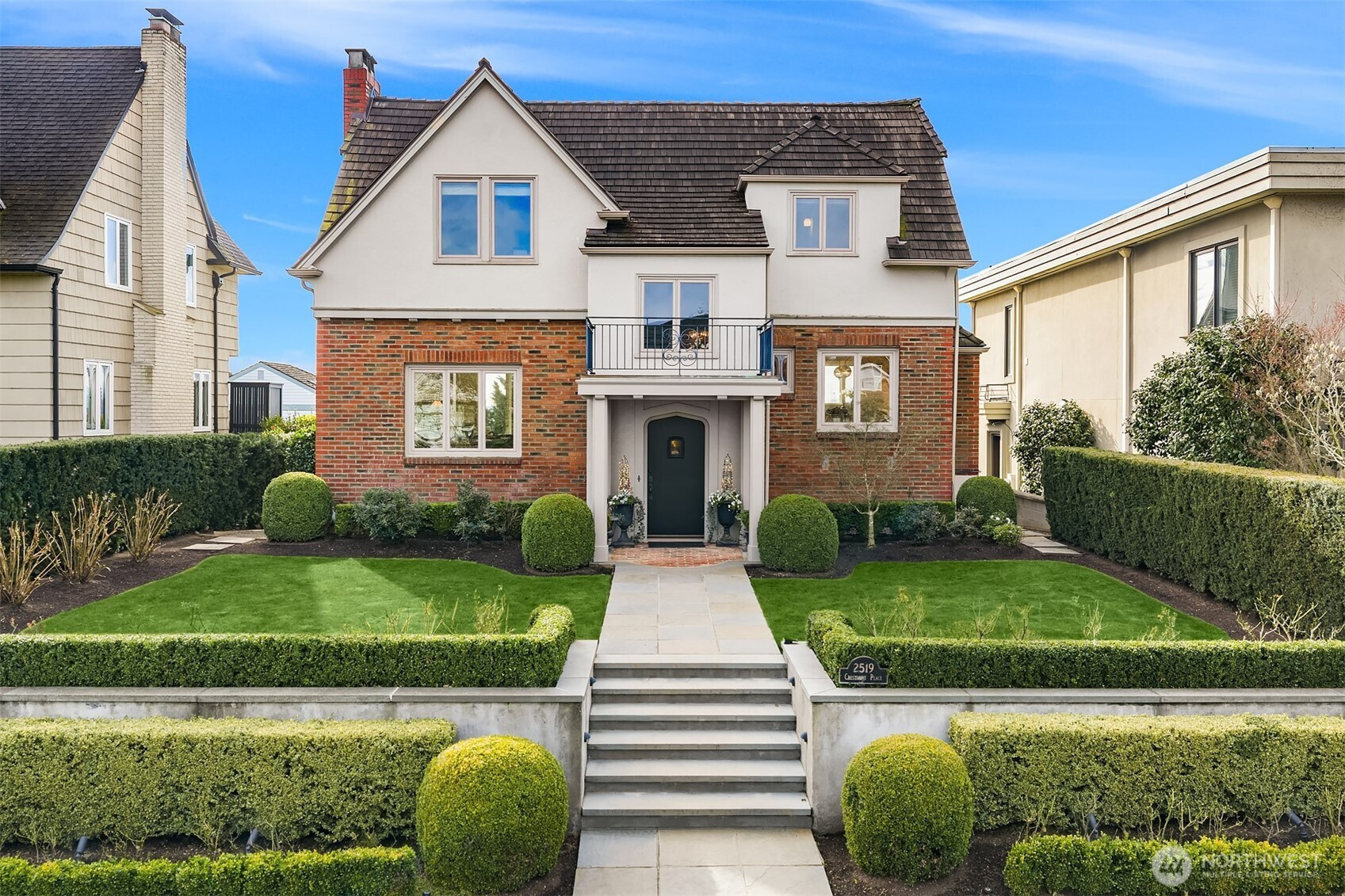 2519 Crestmont Place W, Seattle, WA 98199