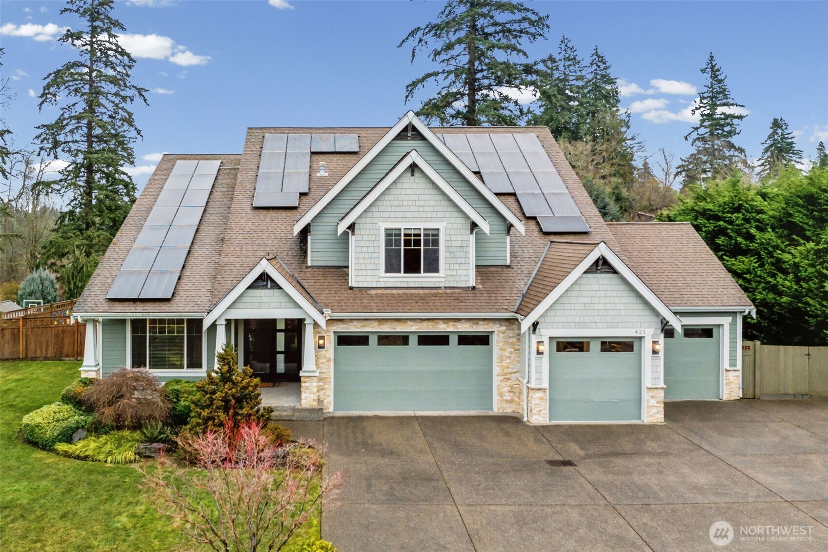 421 111th Avenue E, Edgewood, WA 98372