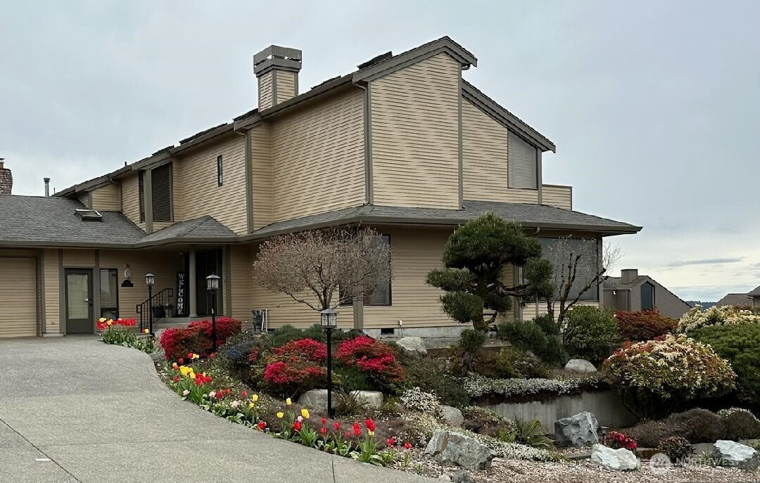 61 Leschi Drive SW, Steilacoom, WA 98388