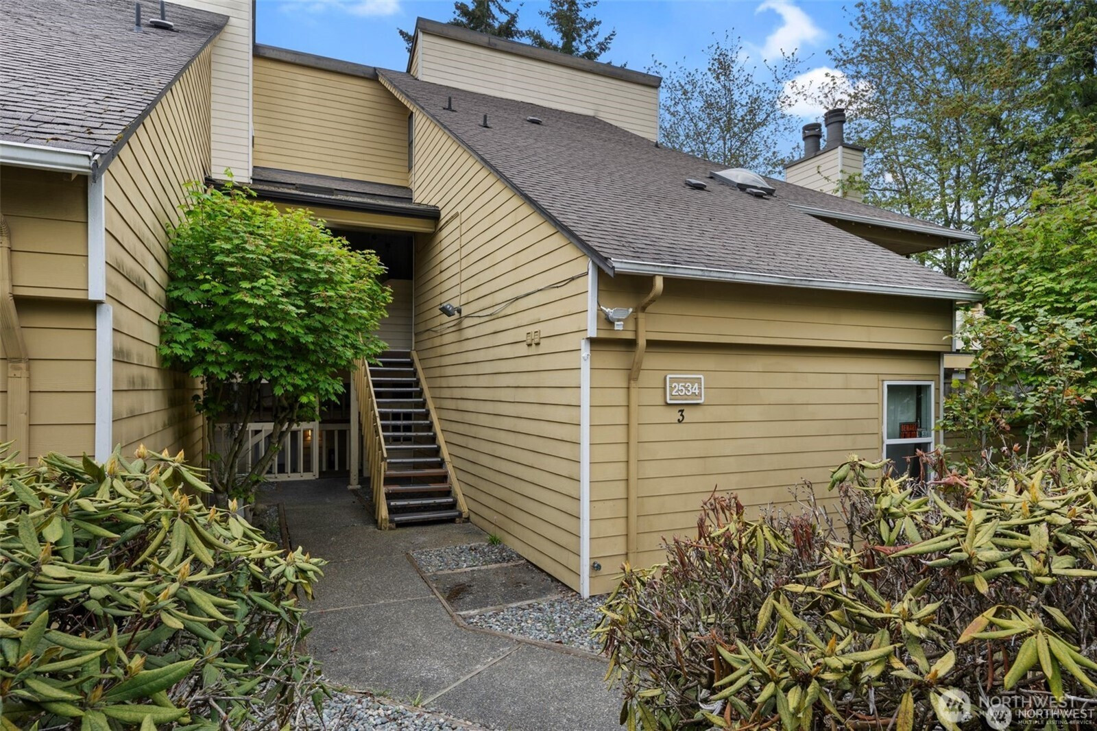 2534 S 317th Street, Federal Way, WA 98003