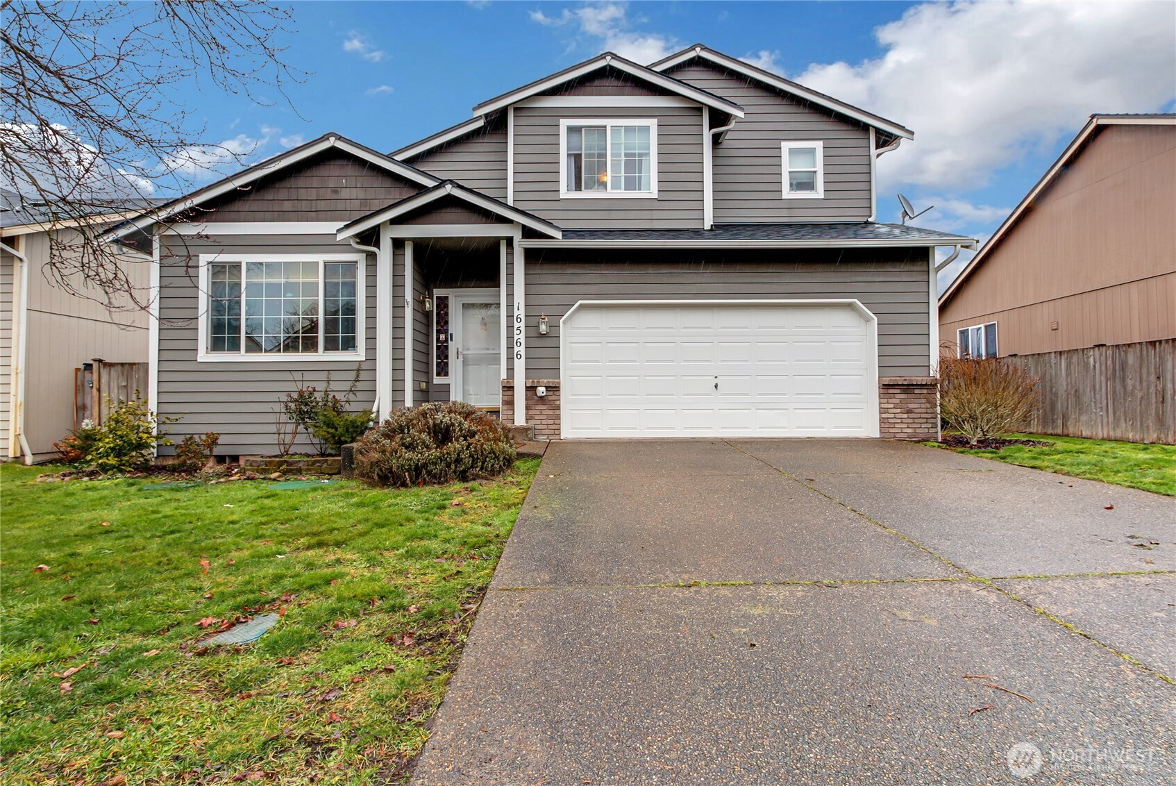 16566 Rainier View Drive SE, Yelm, WA 98597