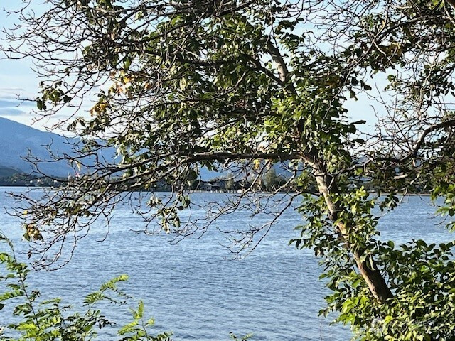 1911 Main Street, Oroville, WA 98844