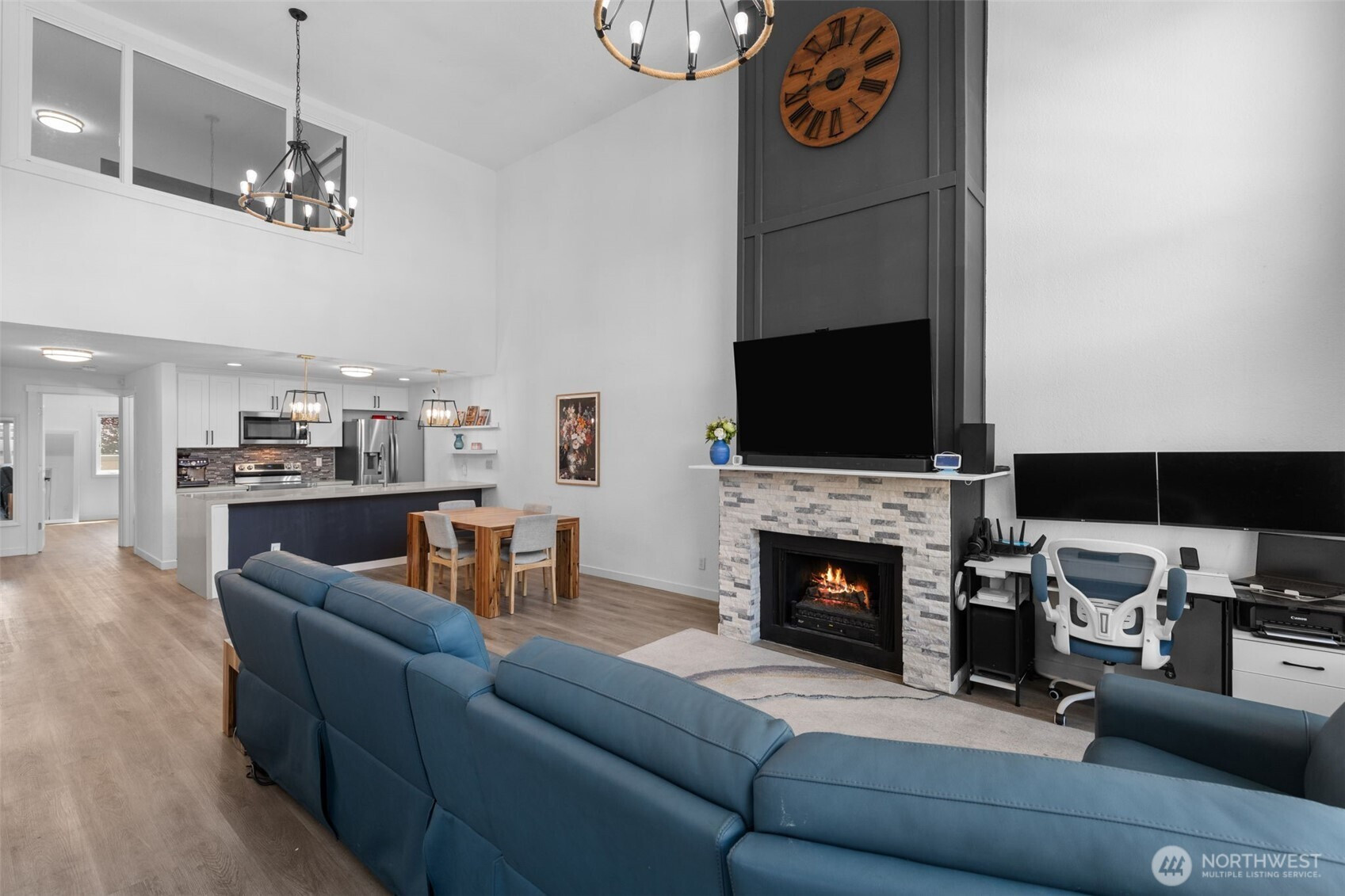 2219 14th Avenue W, Seattle, WA 98119