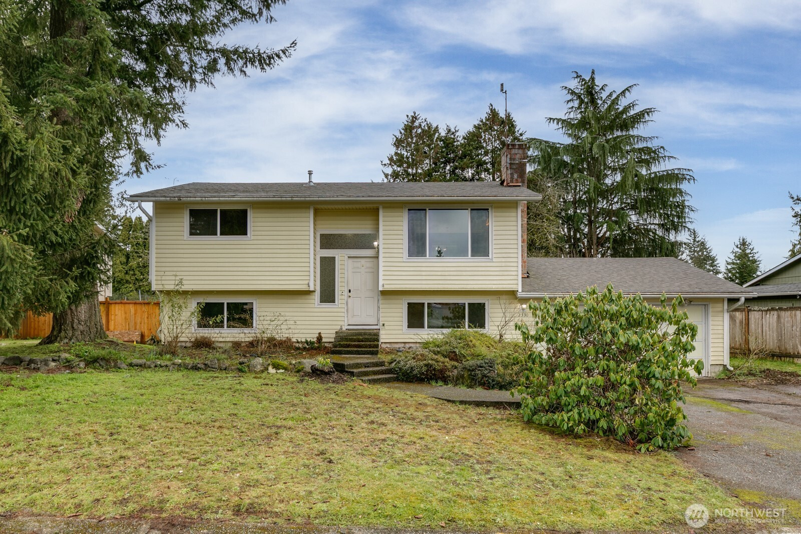 2330 171st Place SE, Bothell, WA 98012