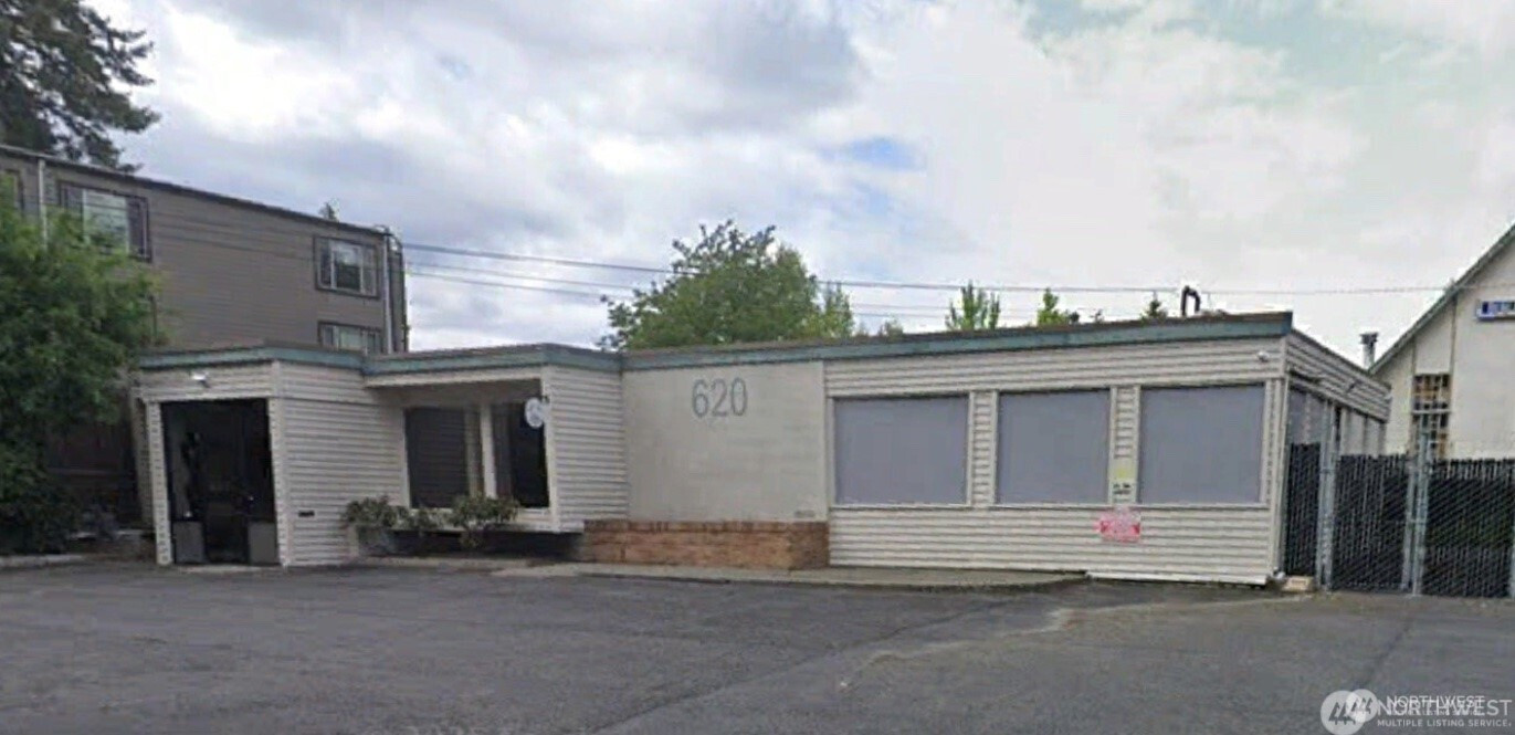 620 SW 150th Street, Burien, WA 98166