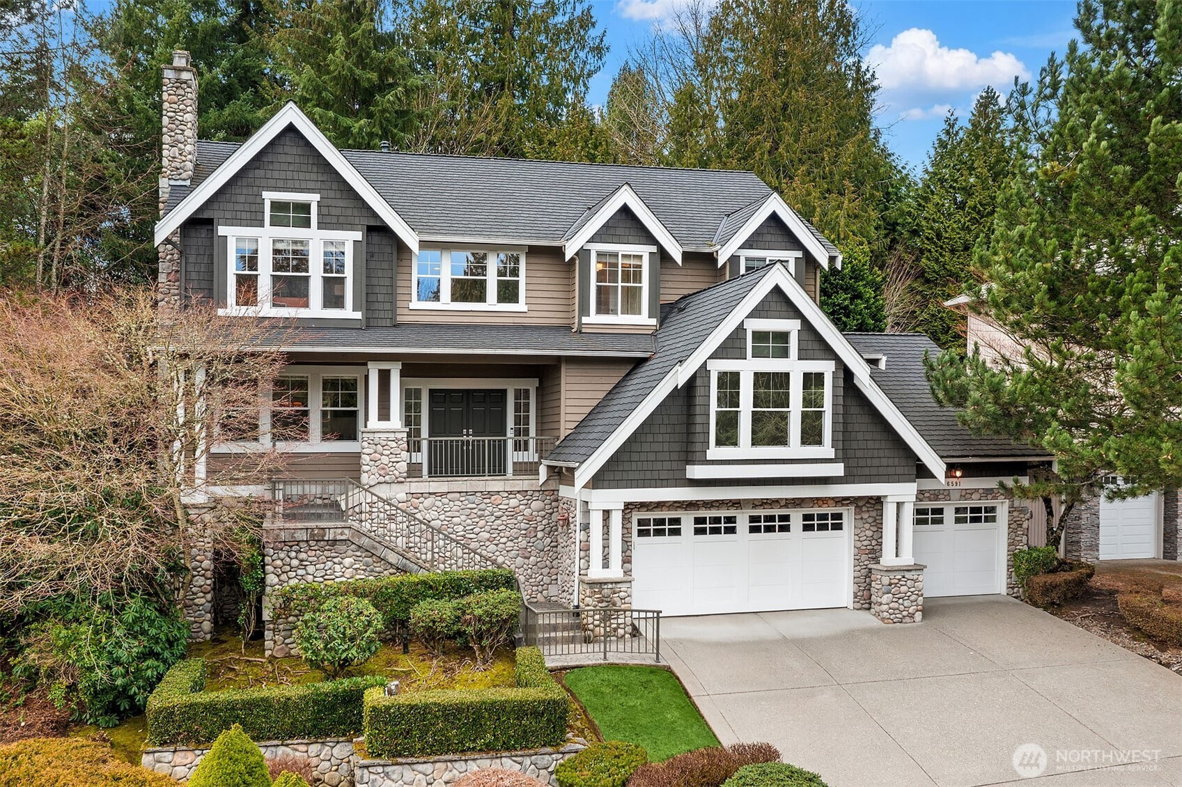 6591 156th Avenue SE, Bellevue, WA 98006