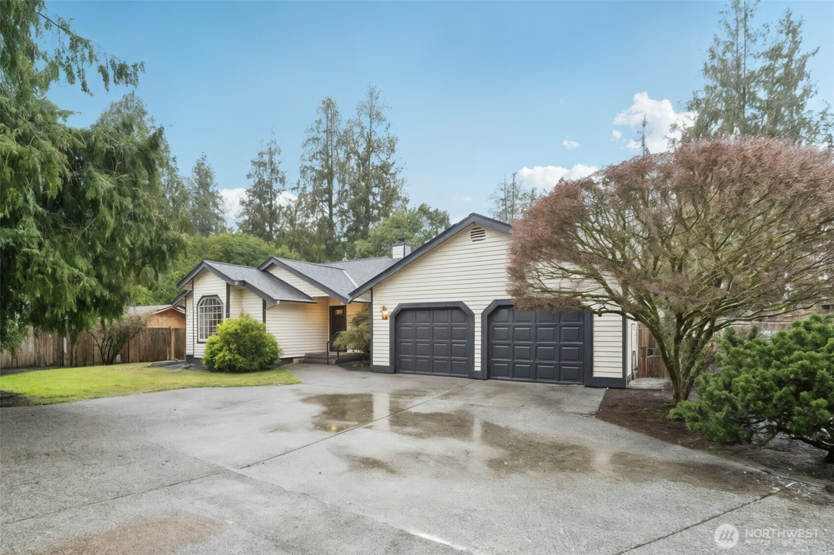 9227 232nd Street SW, Edmonds, WA 98020