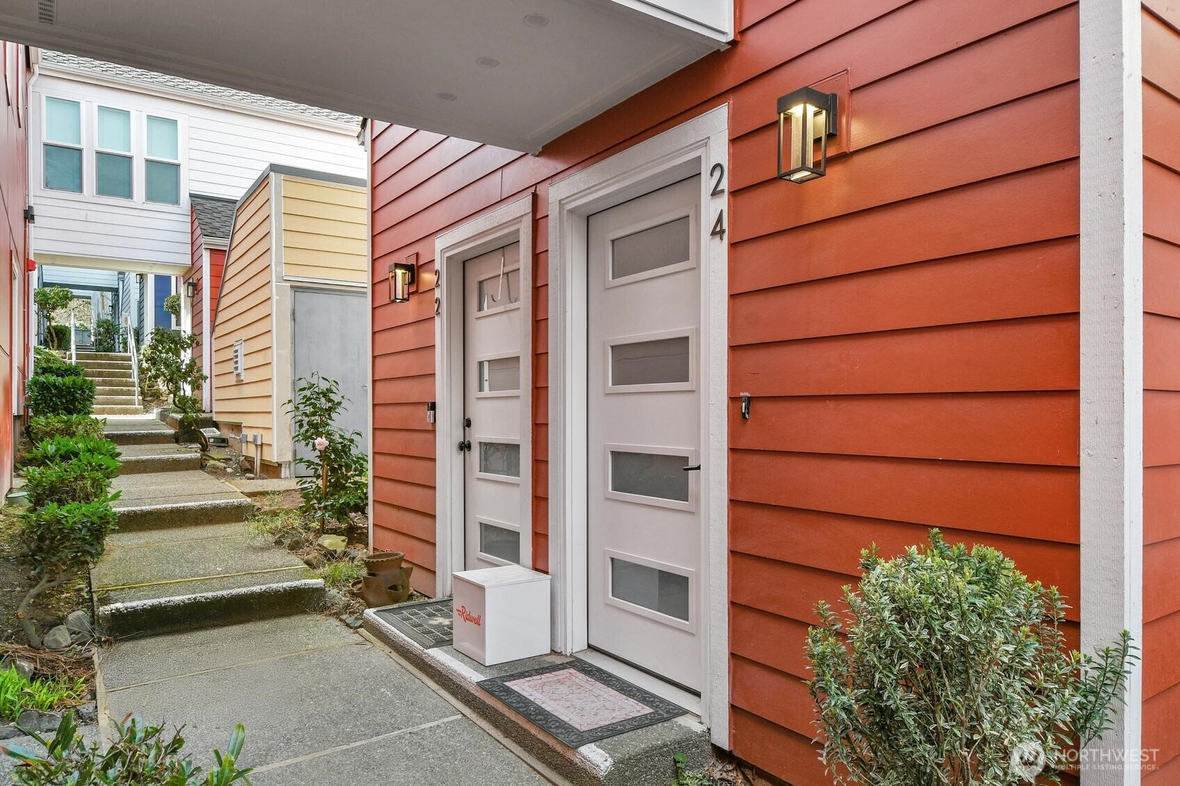 2001 E Yesler Way, Seattle, WA 98122