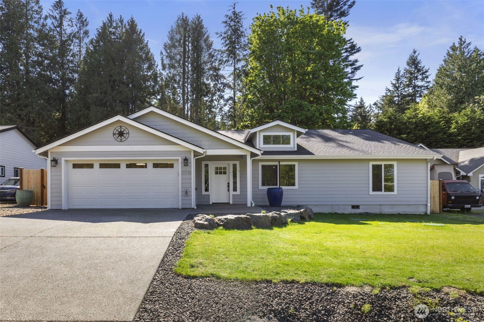 37110 Bay Street, Hansville, WA 98340