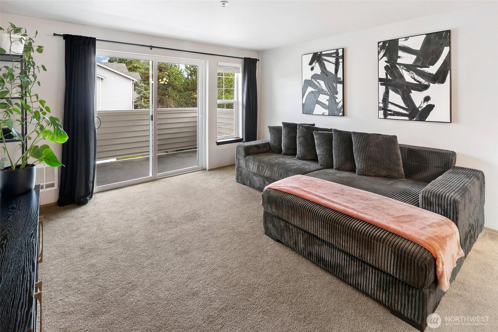 11915 Roseberg Avenue S, Seattle, WA 98168