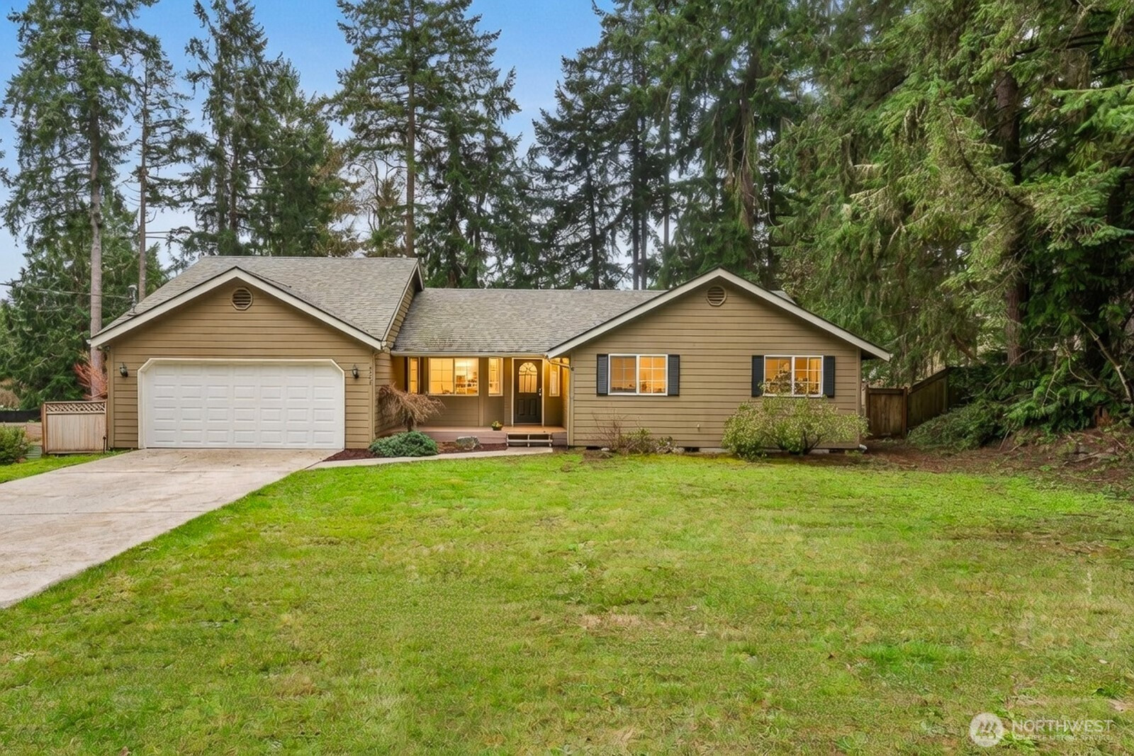 8704 46th Street NW, Gig Harbor, WA 98335