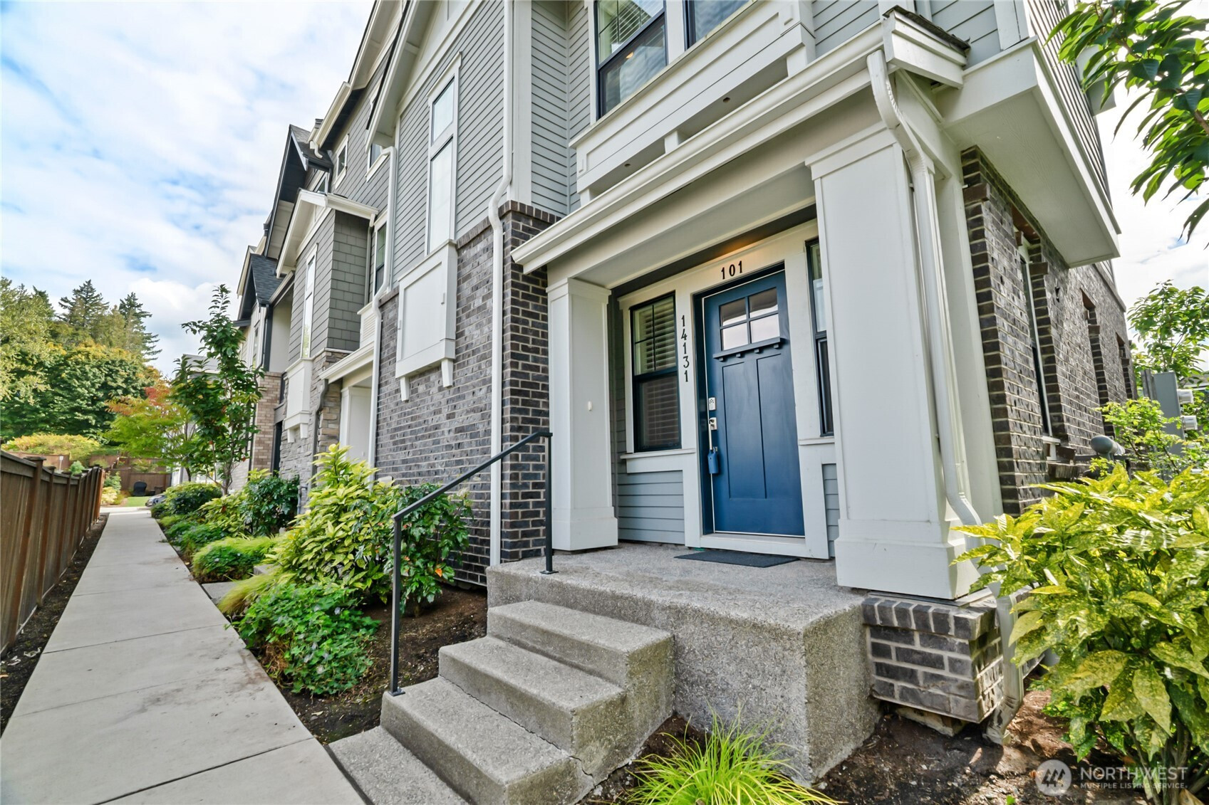 14131 266th Avenue NE, Duvall, WA 98019