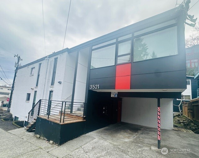 3521 S Leschi Place, Seattle, WA 98144