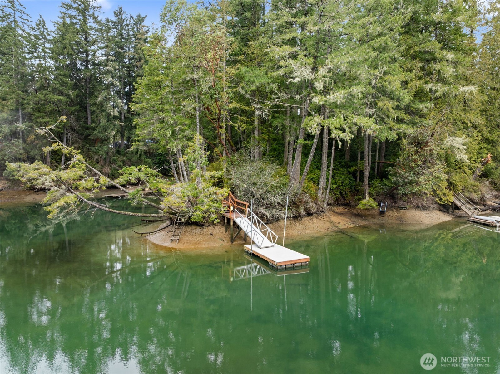 2832 Fishtrap Loop NE, Olympia, WA 98506