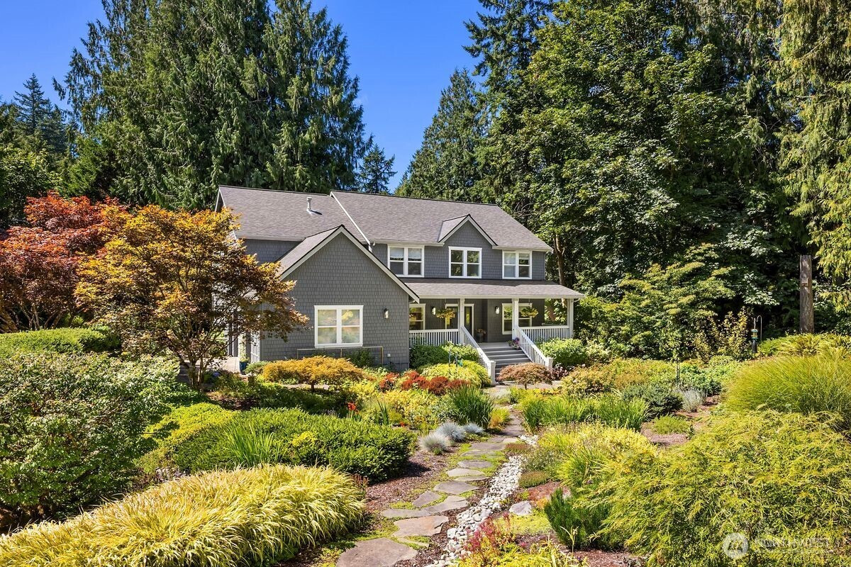 13221 Teem Loop Road NE, Bainbridge Island, WA 98110